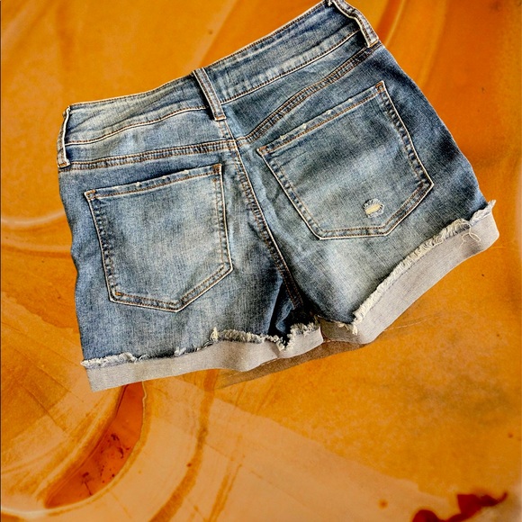 Juniors Size 5 So Jean Shorts - Picture 2 of 2